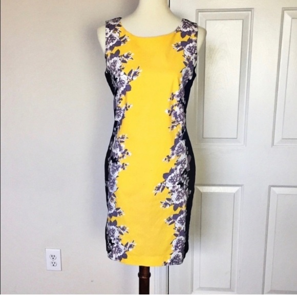 Signature Floral Dress Size 6 - Picture 2 of 5